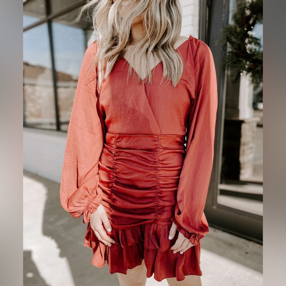 NWT - Glam - Balloon Sleeve Ruched Mini Dress